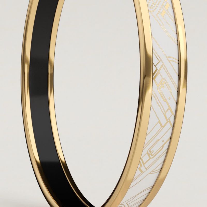 優雅な遊び心を纏う HERMES Mors A Jouets bangle バングル Mors A Jouets bangle | Hermès Finland